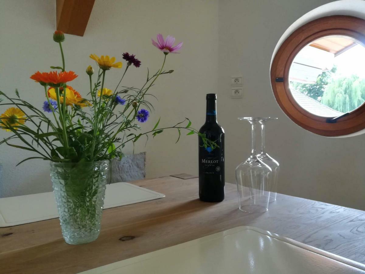 Grosszuegige Helle Ferienwohnung Bis 4 Personen In Chalampe, Elsass Εξωτερικό φωτογραφία